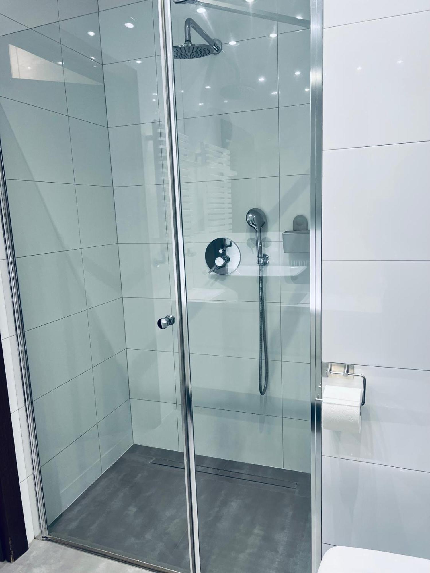 Apartment Solna 38 Centrum Miasta Z Podziemnym Garazem